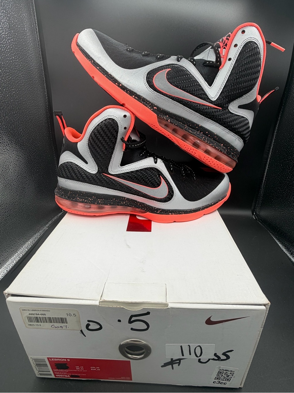 Nike LeBron 9 “Bright Mango” Rare Brand New!!!!
10.5 M with replacement box